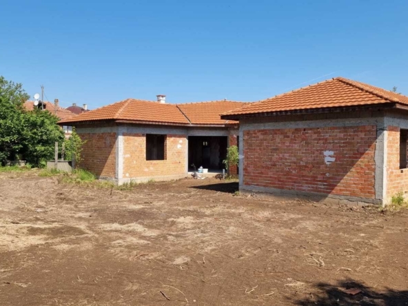 Къща в с. Гълъбец, Област Бургас - 180 кв.м за 278 €/кв.м - Снимка #1