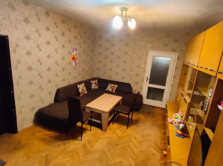 Тристаен апартамент в София, Дианабад - 110 кв.м за 1637 €/кв.м - Снимка #13