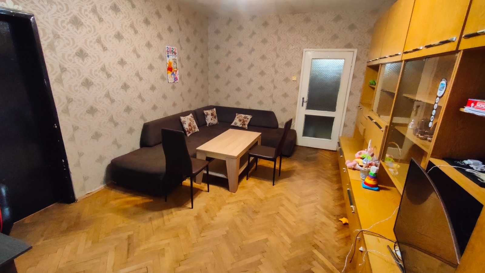 Тристаен апартамент в София, Дианабад - 110 кв.м за 1637 €/кв.м - Снимка #10