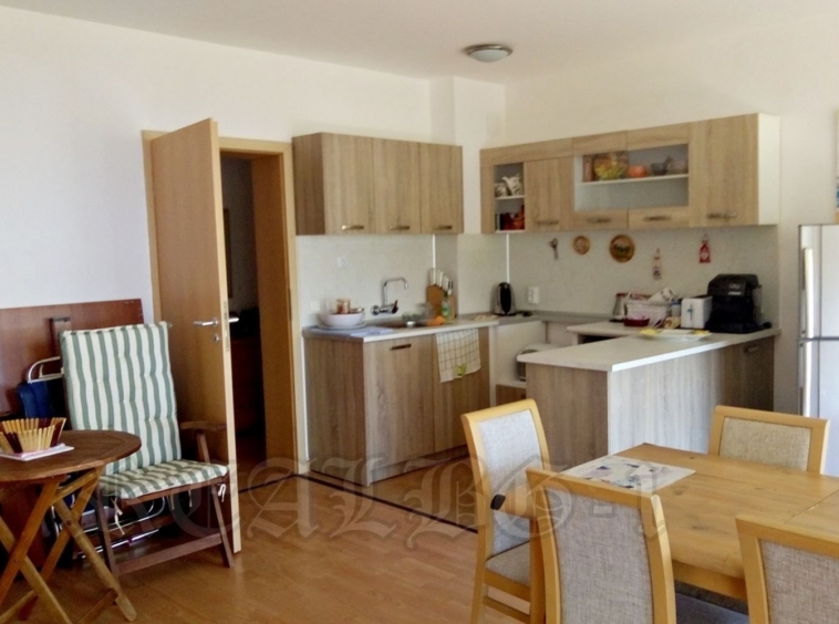 Тристаен апартамент в Балчик - 130 кв.м за 500 €/кв.м - Снимка #1