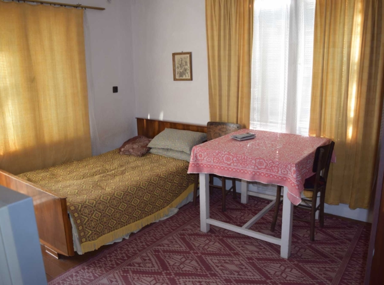 Етаж от къща в Каспичан - 100 кв.м за 800 €/кв.м - Снимка #4
