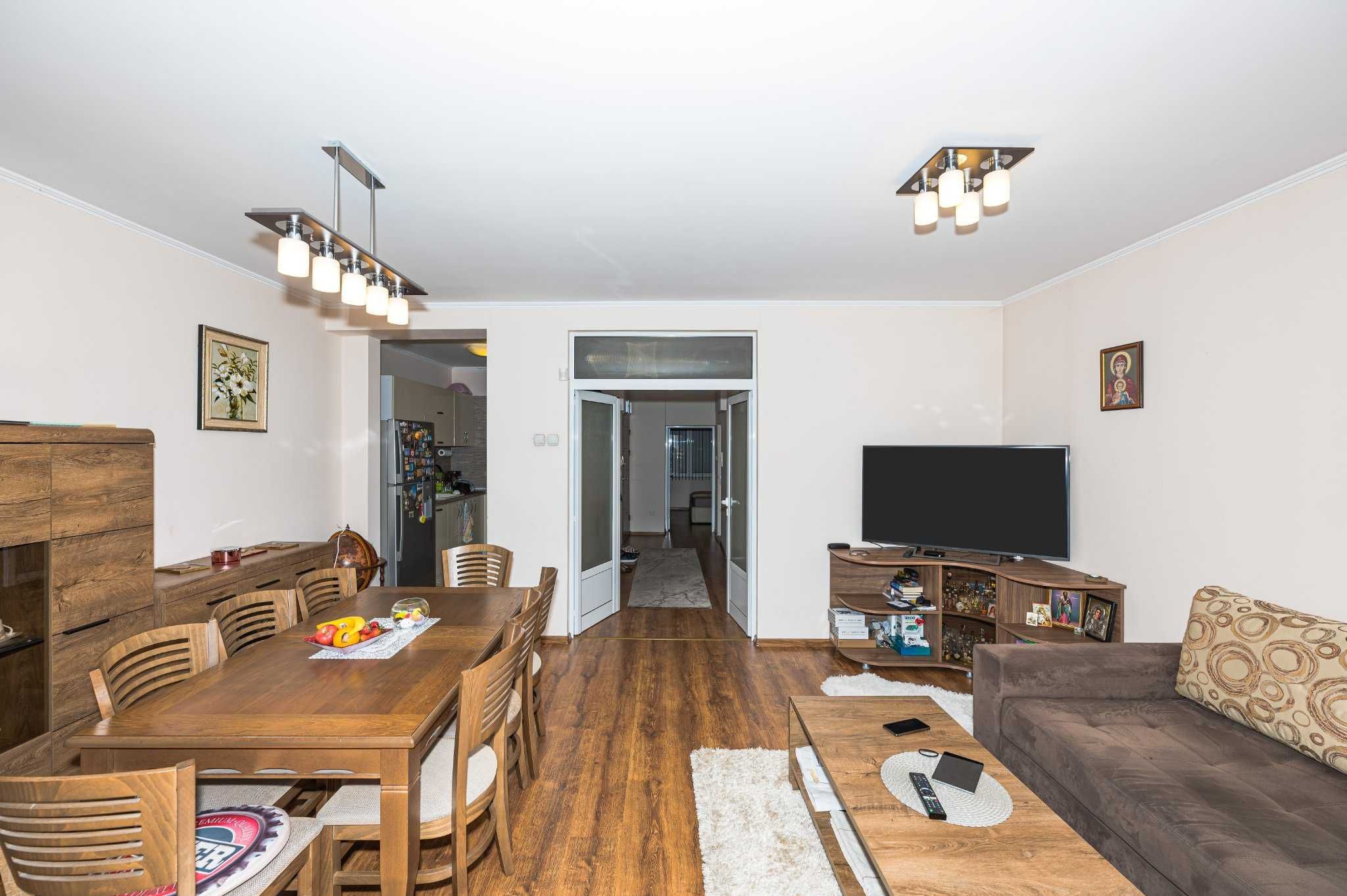 Двустаен апартамент в Пловдив, Гагарин - 91 кв.м за 1187 €/кв.м - Снимка #2