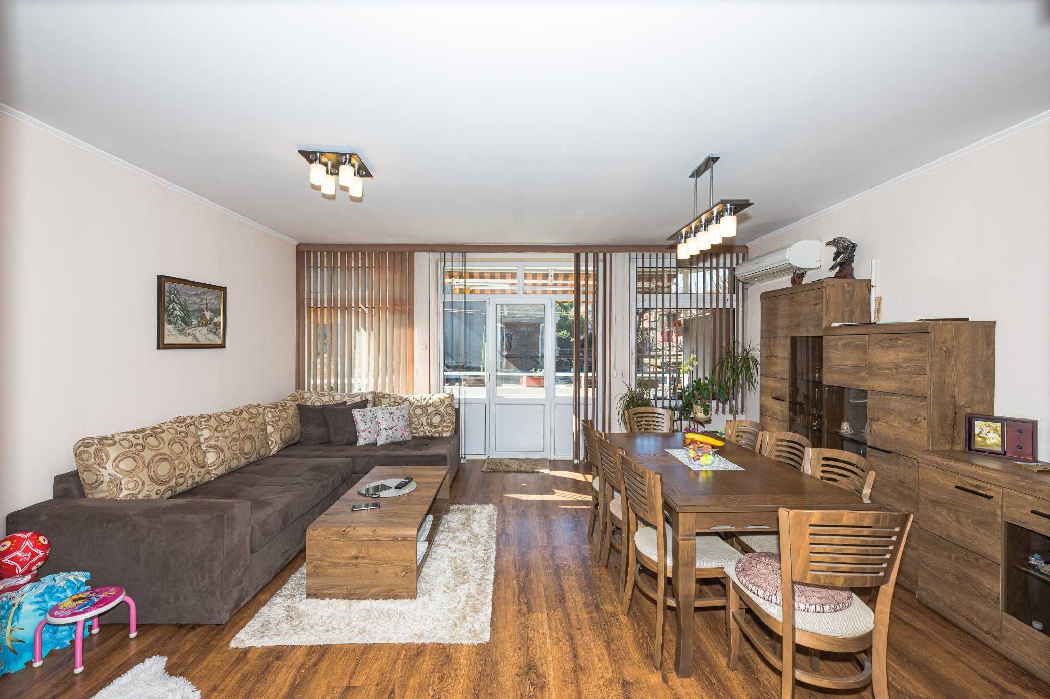 Двустаен апартамент в Пловдив, Гагарин - 91 кв.м за 1187 €/кв.м - Снимка #1