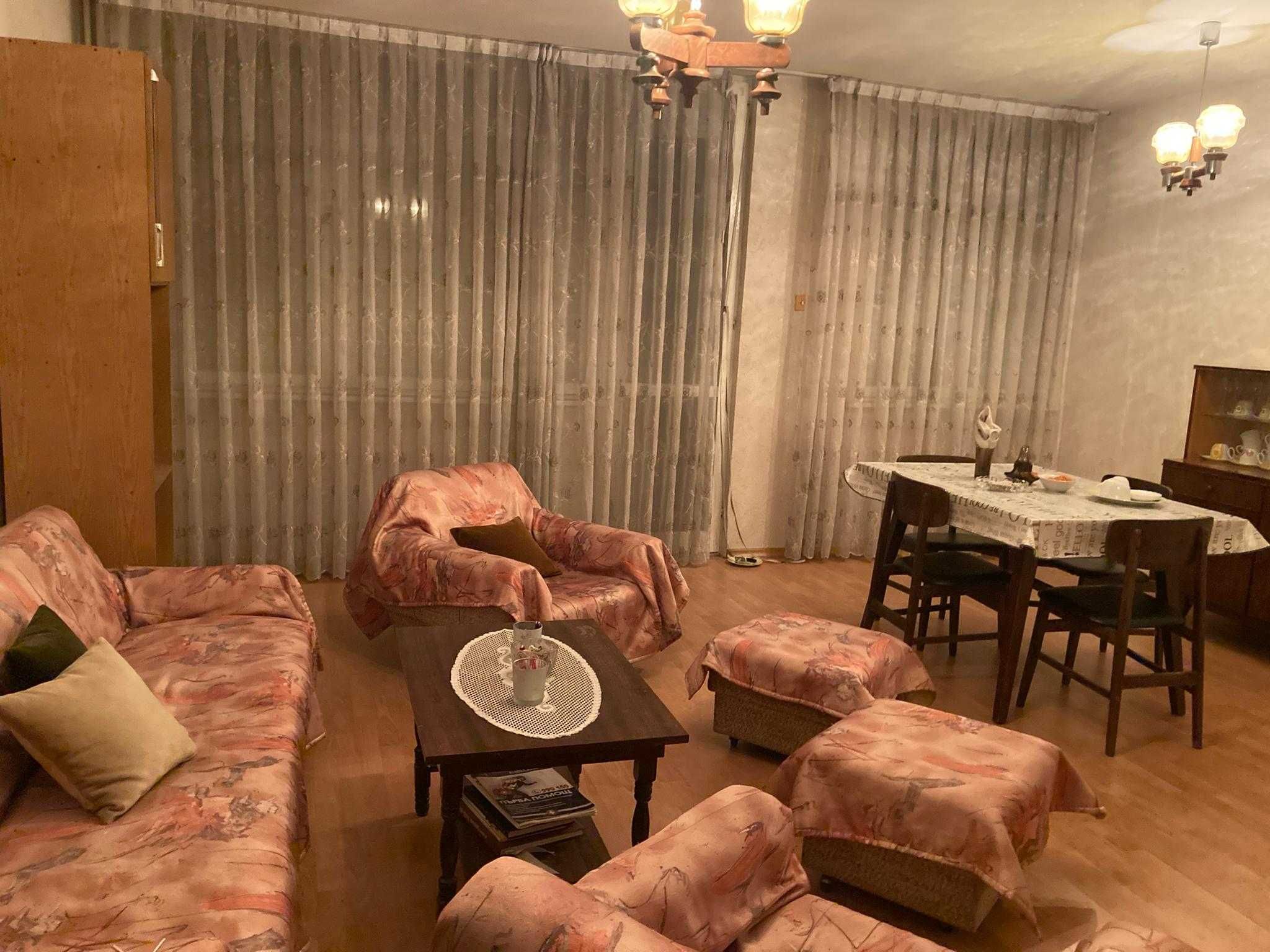 Тристаен апартамент в Пловдив, Старият град - 98 кв.м за 1531 €/кв.м - Снимка #2