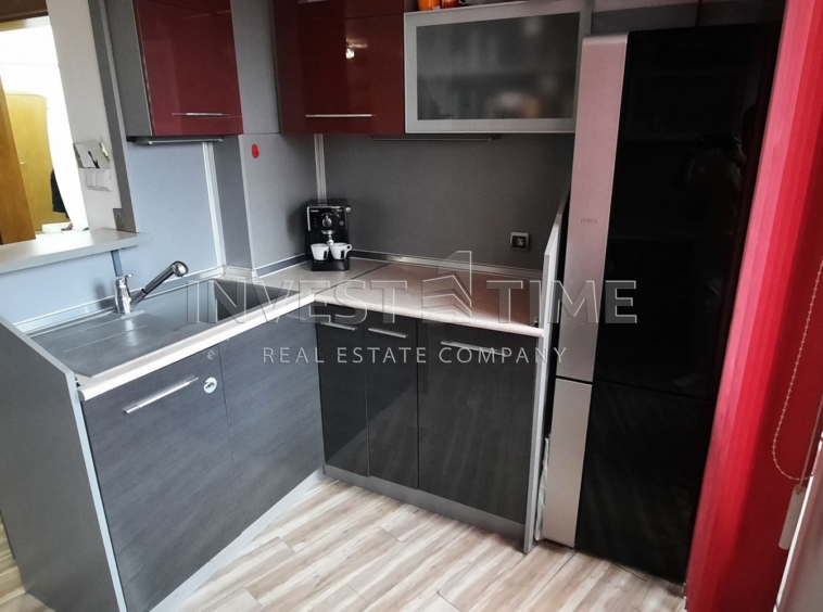 Двустаен апартамент в Варна, Конфуто - 60 кв.м за 1325 €/кв.м - Снимка #1