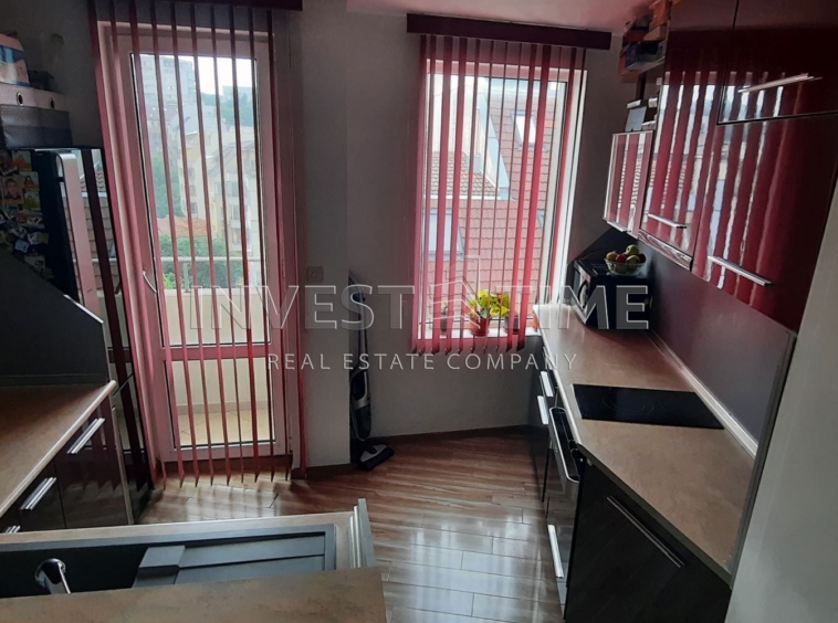 Двустаен апартамент в Варна, Конфуто - 60 кв.м за 1325 €/кв.м - Снимка #3