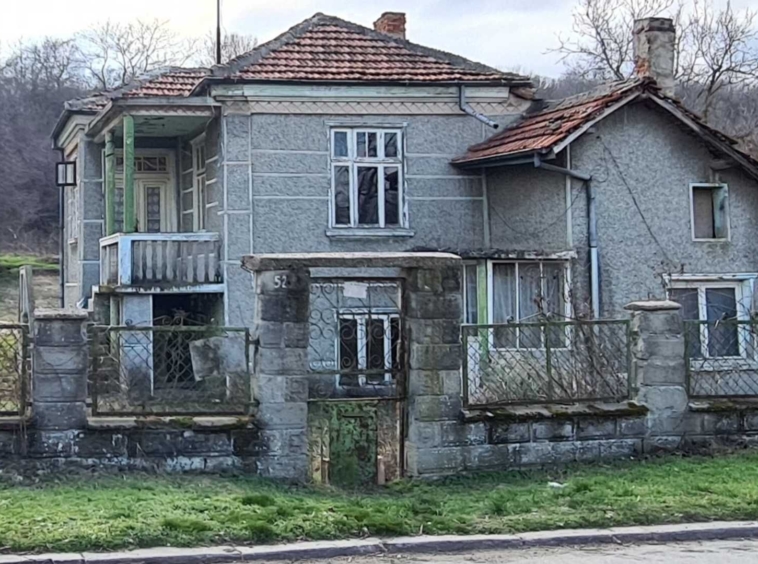 Къща в с. Ново Оряхово, Област Варна - 116 кв.м за 344 €/кв.м - Снимка #1