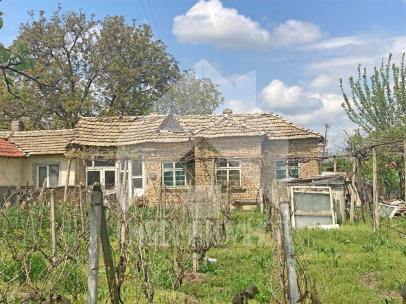 Къща в Нови пазар - 55 кв.м за 910 €/кв.м - Снимка #1