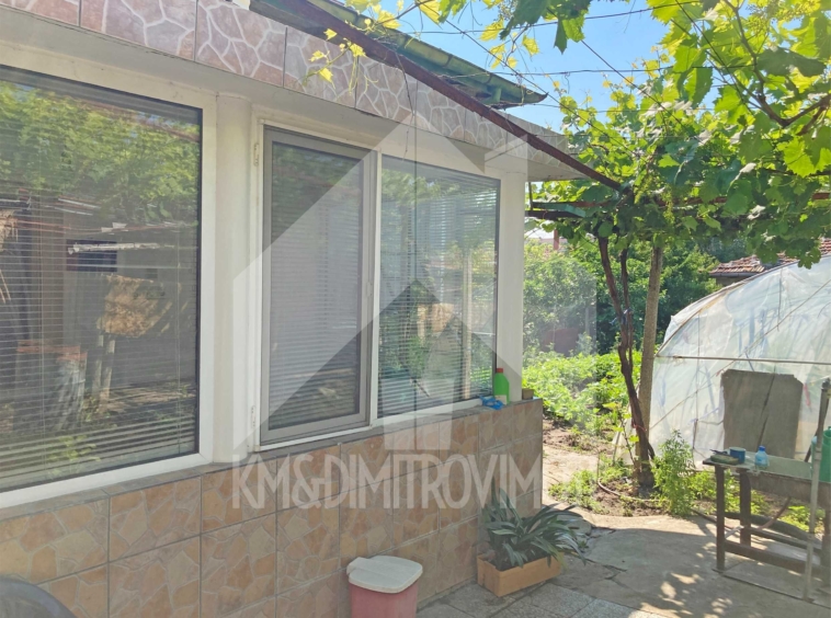 Къща в Нови пазар - 87 кв.м за 863 €/кв.м - Снимка #5