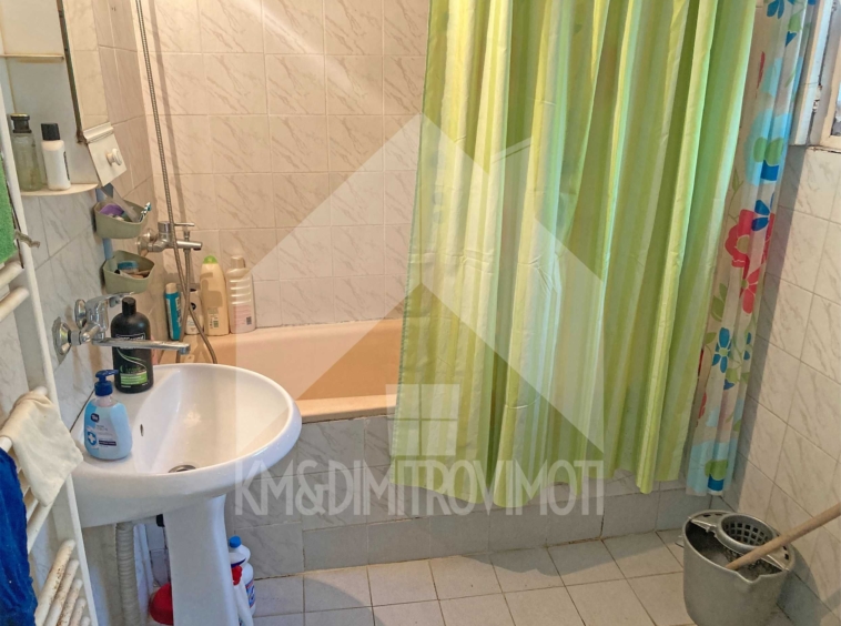 Къща в Нови пазар - 87 кв.м за 863 €/кв.м - Снимка #20