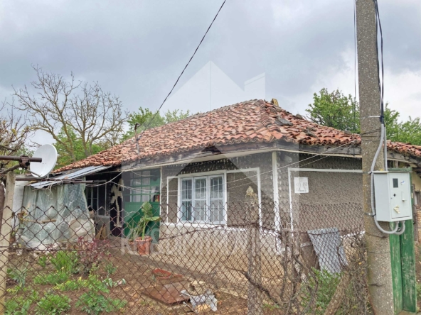 Парцел в с. Писарево, Област Шумен - 55 кв.м за 128 €/кв.м - Снимка #1