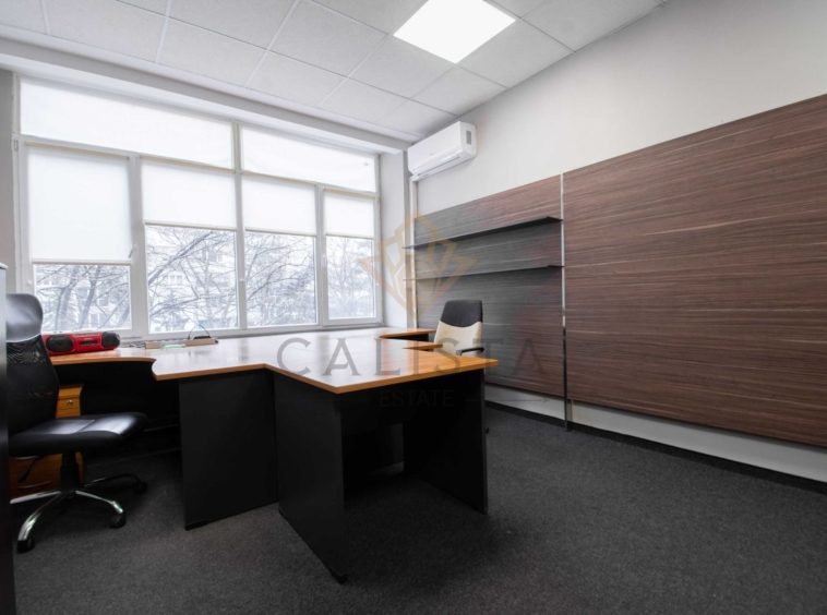 Дава се под наем Офис в София, Дружба 1 - 1000 кв.м за 3650 € - Снимка #2