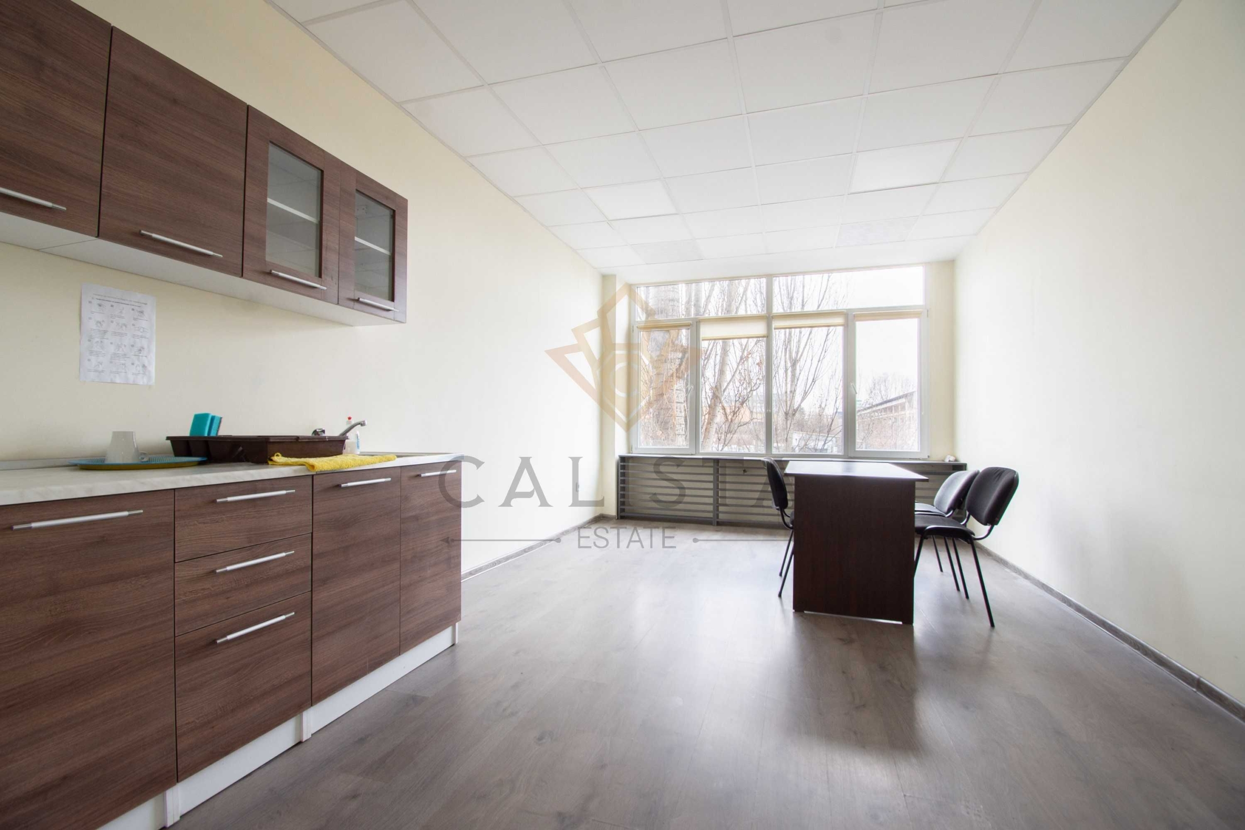 Дава се под наем Офис в София, Дружба 1 - 1000 кв.м за 3650 € - Снимка #5