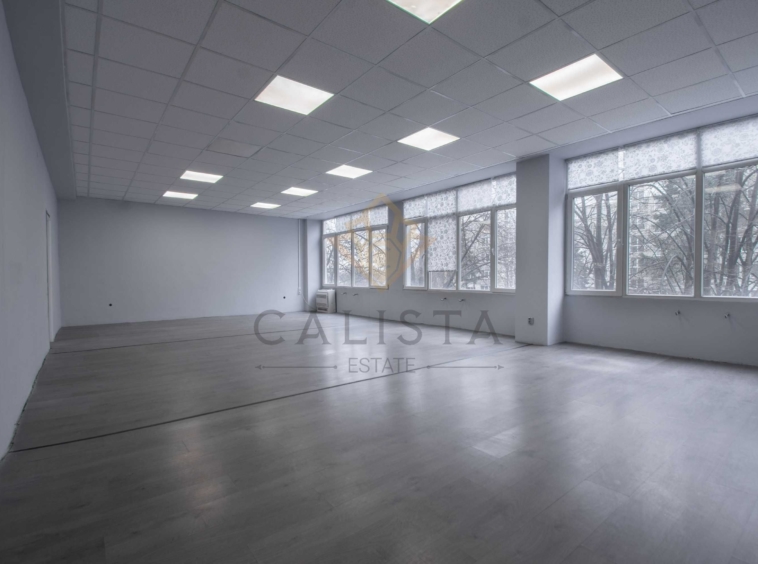 Дава се под наем Офис в София, Дружба 1 - 1000 кв.м за 3650 € - Снимка #10