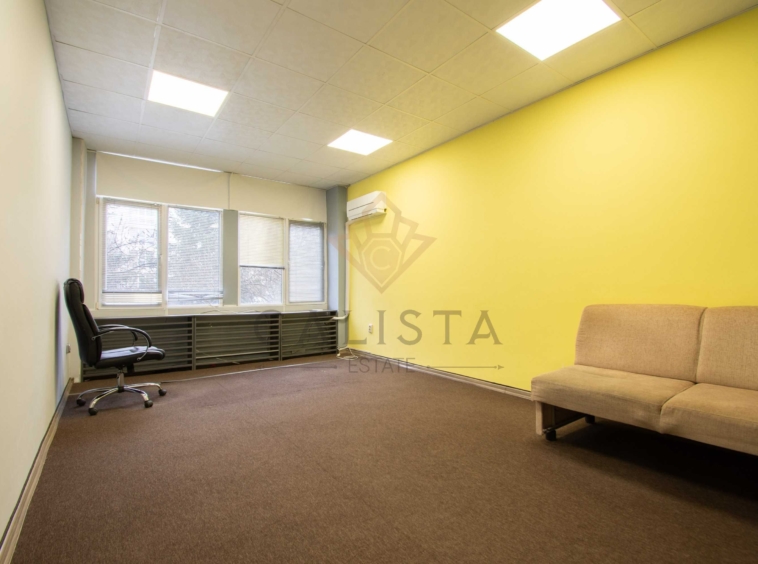Дава се под наем Офис в София, Дружба 1 - 1000 кв.м за 3650 € - Снимка #16