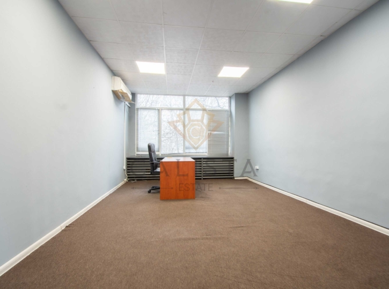 Дава се под наем Офис в София, Дружба 1 - 1000 кв.м за 3650 € - Снимка #17