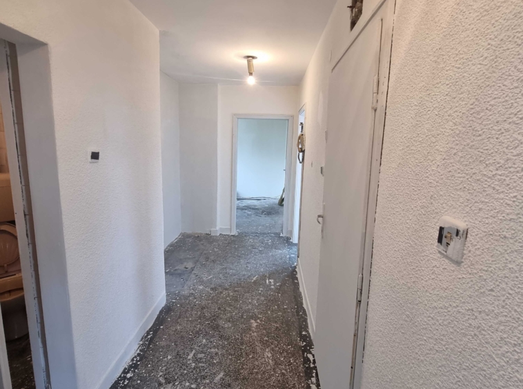 Етаж от къща в Разград, Житница - 102 кв.м за 1765 €/кв.м - Снимка #8