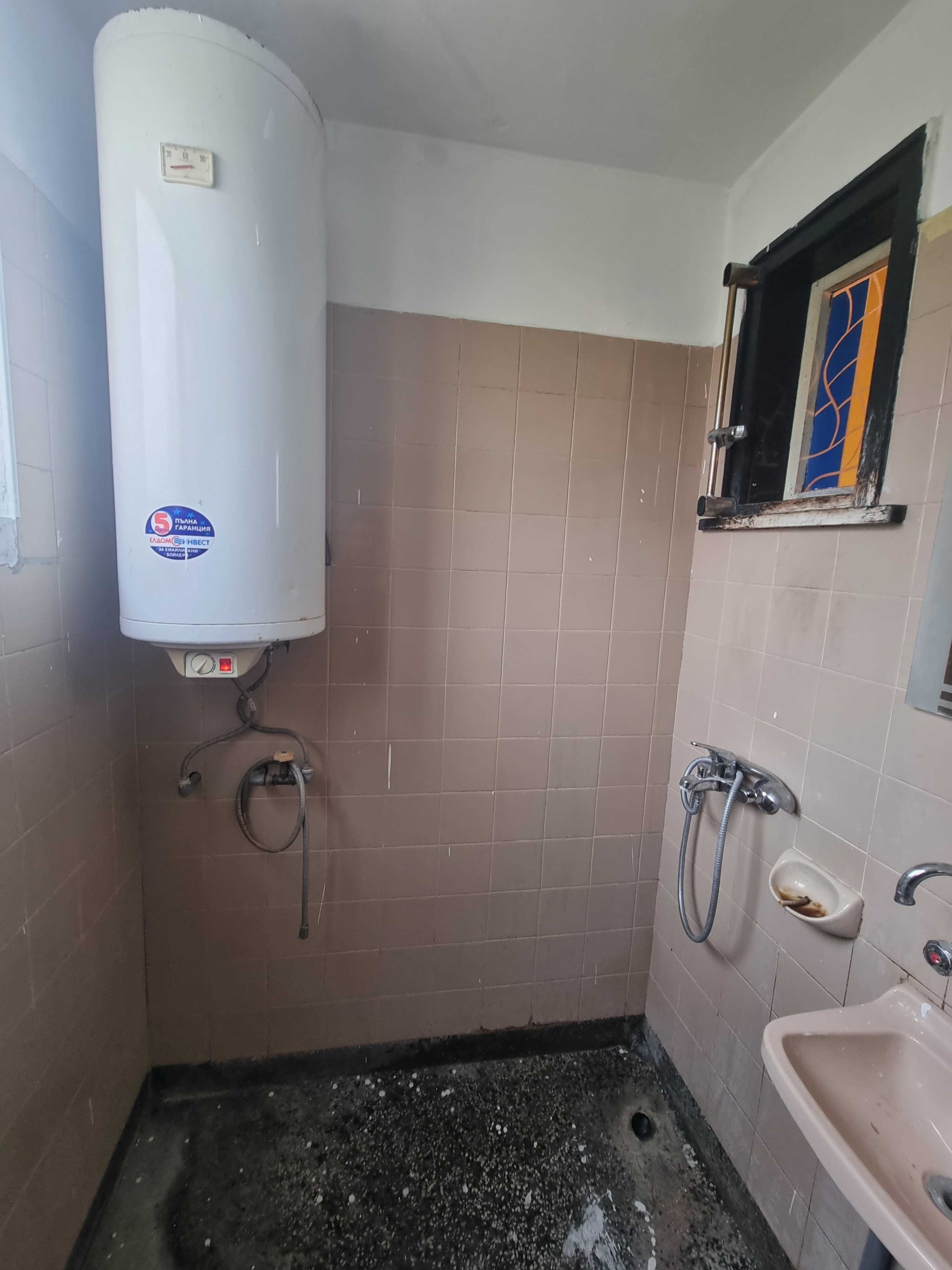 Етаж от къща в Разград, Житница - 102 кв.м за 1765 €/кв.м - Снимка #12