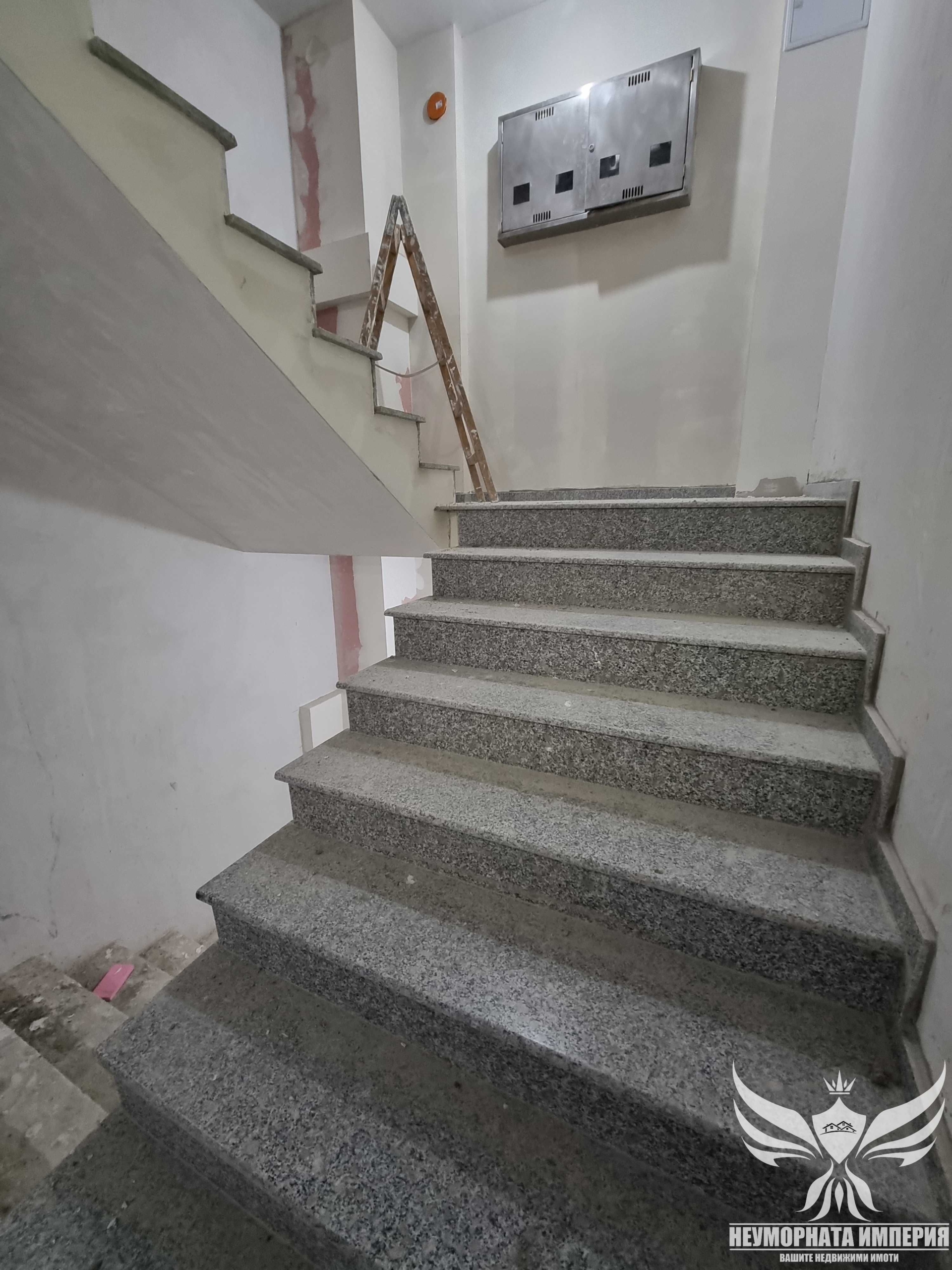 Двустаен апартамент в Асеновград - 101 кв.м за 694 €/кв.м - Снимка #19