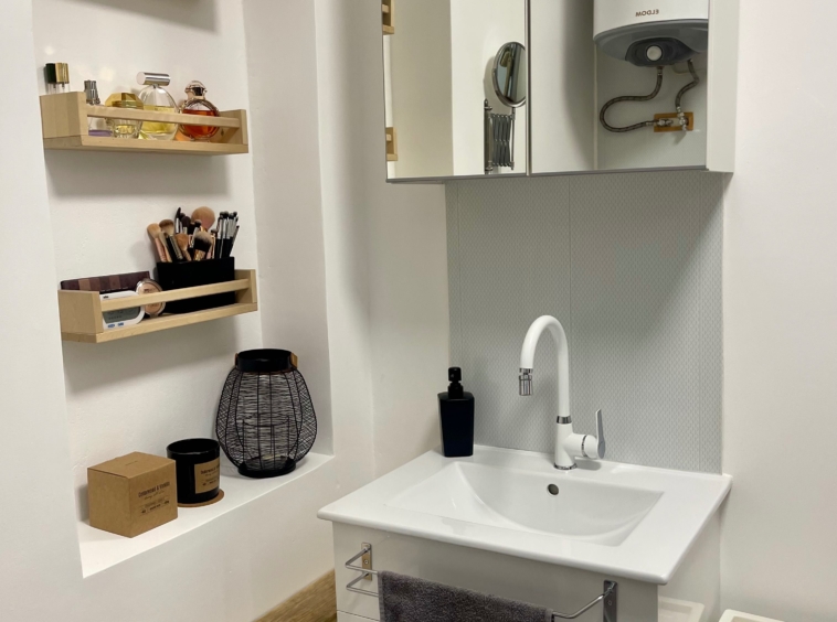 Къща в с. Долна Липница, Област Велико Търново - 106 кв.м за 1227 €/кв.м - Снимка #12