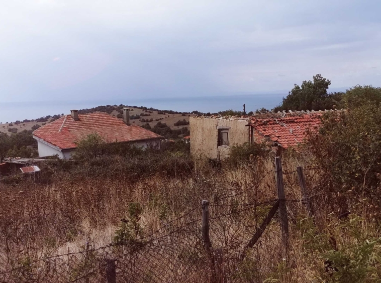Парцел в с. Емона, Област Бургас - 746 кв.м за 33 €/кв.м - Снимка #5