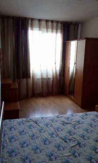 Дава се под наем Двустаен апартамент в София, Хладилника - 72 кв.м за 550 € - Снимка #3
