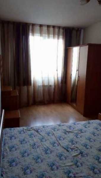 Дава се под наем Двустаен апартамент в София, Хладилника - 72 кв.м за 550 € - Снимка #3
