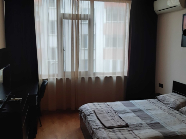 Дава се под наем Двустаен апартамент в Велико Търново, Център - 100 кв.м за 200лв € - Снимка #1