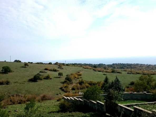 Парцел в с. Емона, Област Бургас - 746 кв.м за 33 €/кв.м - Снимка #1