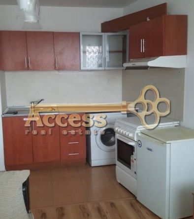 Дава се под наем Двустаен апартамент в Варна, Погреби - 70 кв.м за 390лв € - Снимка #1