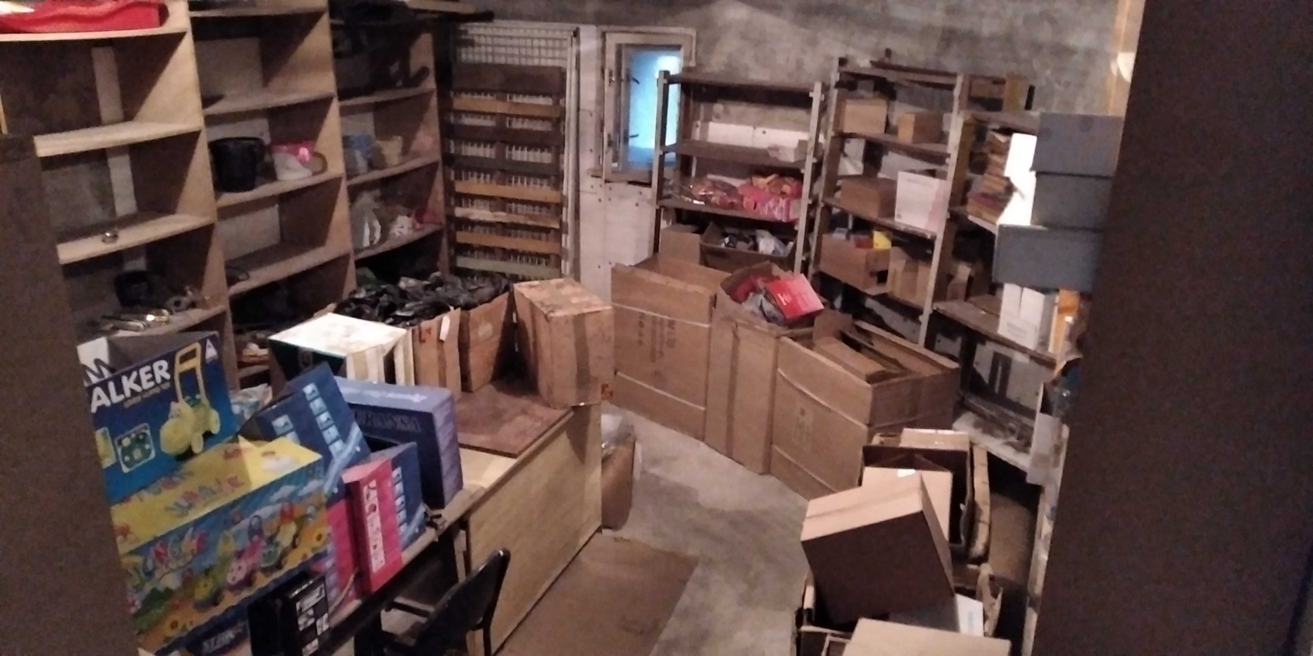 Дава се под наем Магазин в Шумен, Болницата - 150 кв.м за 1500лв € - Снимка #16