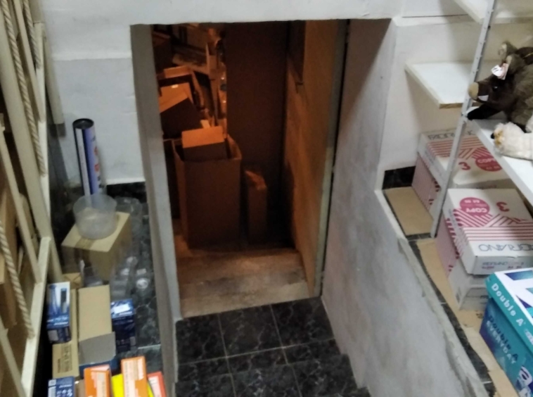 Дава се под наем Магазин в Шумен, Болницата - 150 кв.м за 1500лв € - Снимка #17