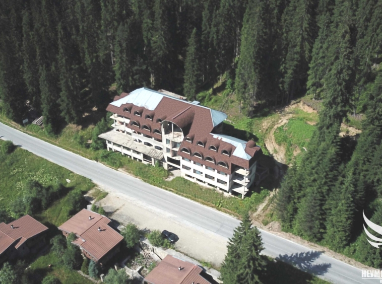 Хотел в к.к. Пампорово - 4480 кв.м за 80 €/кв.м - Снимка #3