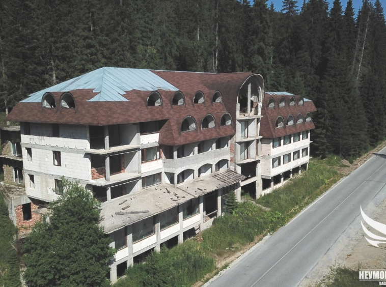 Хотел в к.к. Пампорово - 4480 кв.м за 80 €/кв.м - Снимка #6