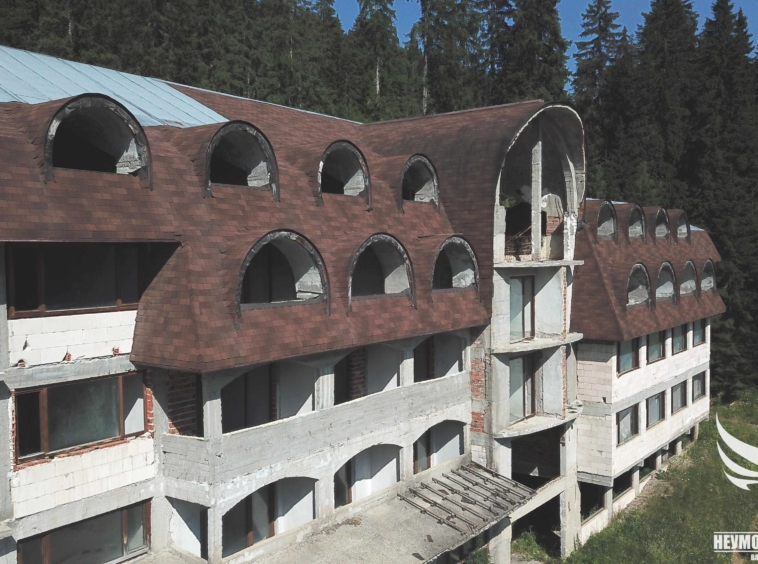 Хотел в к.к. Пампорово - 4480 кв.м за 80 €/кв.м - Снимка #8