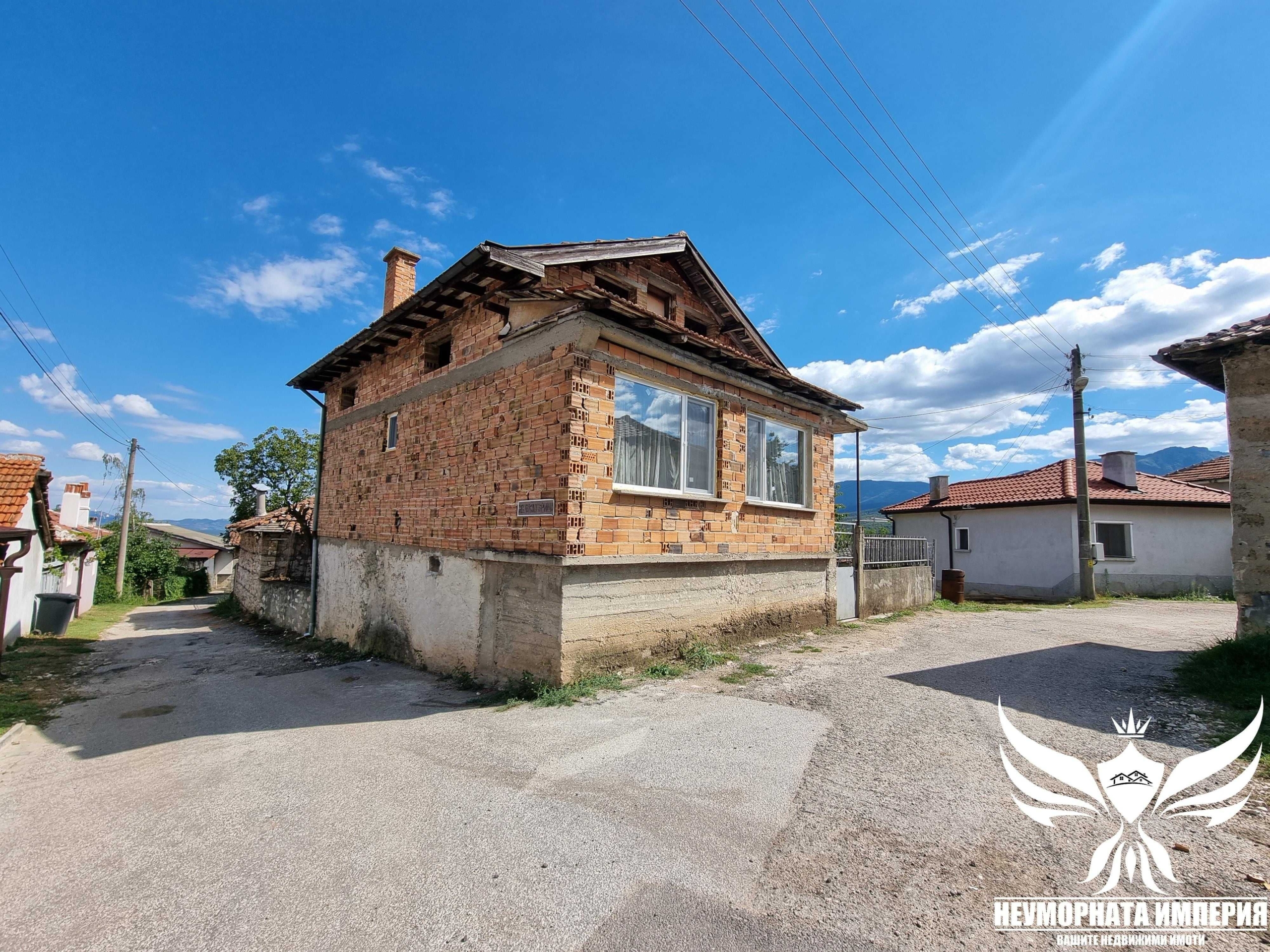 Къща в с. Горнослав, Област Пловдив - 192 кв.м за 375 €/кв.м - Снимка #6