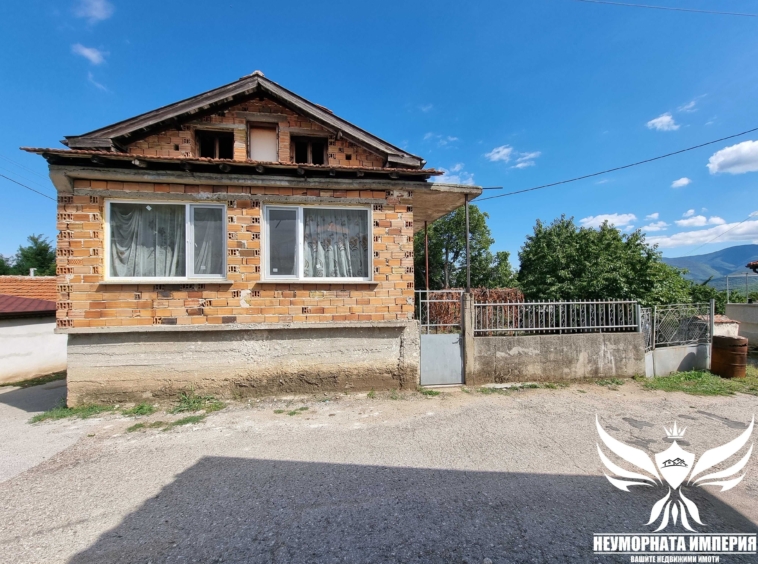 Къща в с. Горнослав, Област Пловдив - 192 кв.м за 375 €/кв.м - Снимка #7