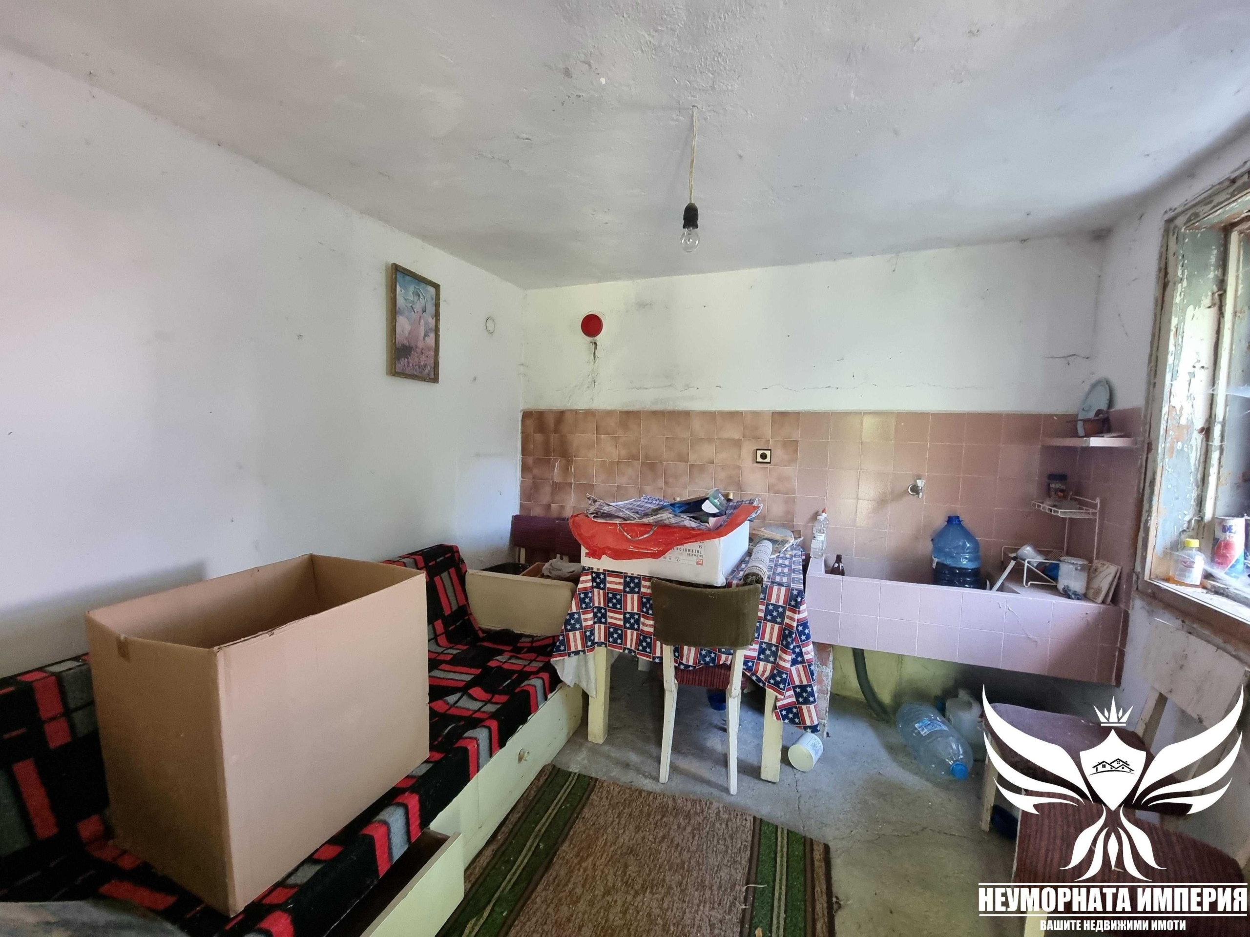 Къща в с. Горнослав, Област Пловдив - 192 кв.м за 375 €/кв.м - Снимка #22