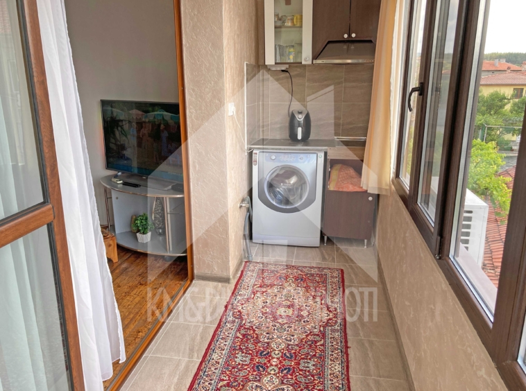 Четиристаен апартамент в Нови пазар - 90 кв.м за 1444 €/кв.м - Снимка #6