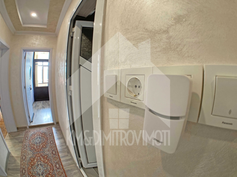 Четиристаен апартамент в Нови пазар - 90 кв.м за 1444 €/кв.м - Снимка #23