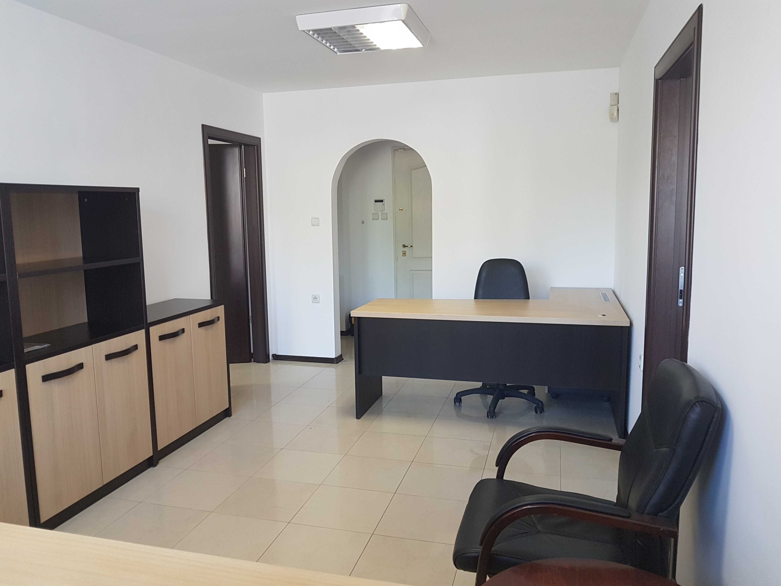 Дава се под наем Офис в София, Лозенец - 94 кв.м за 870 € - Снимка #8