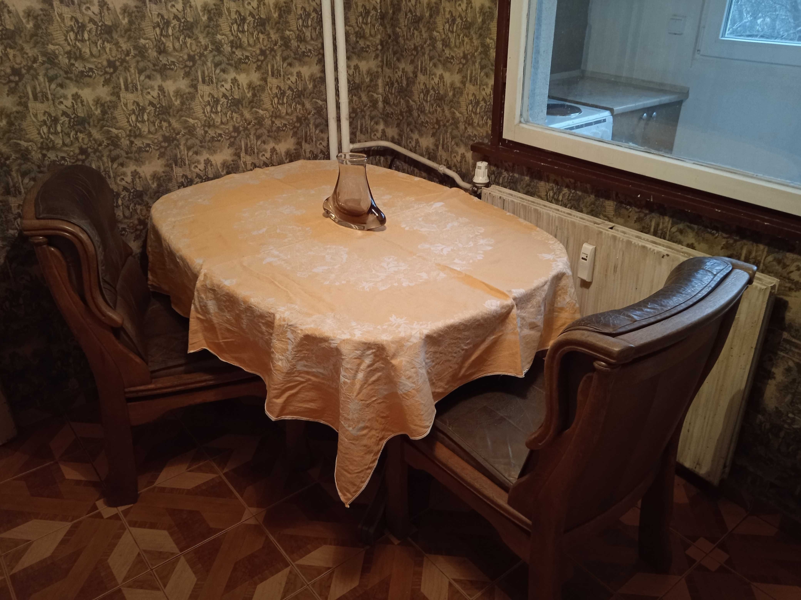 Дава се под наем Тристаен апартамент в София, Център - 91 кв.м за 800лв € - Снимка #9