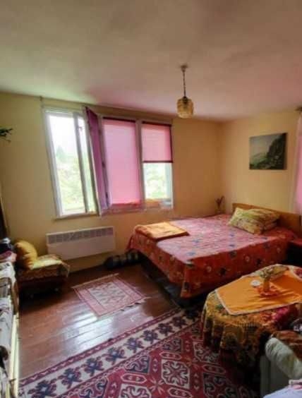 Къща в Банкя - 214 кв.м за 865 €/кв.м - Снимка #1