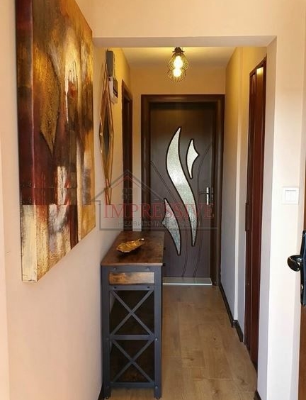 Дава се под наем Етаж от къща в Варна, м-т Св. Никола - 85 кв.м за 1200 € - Снимка #3