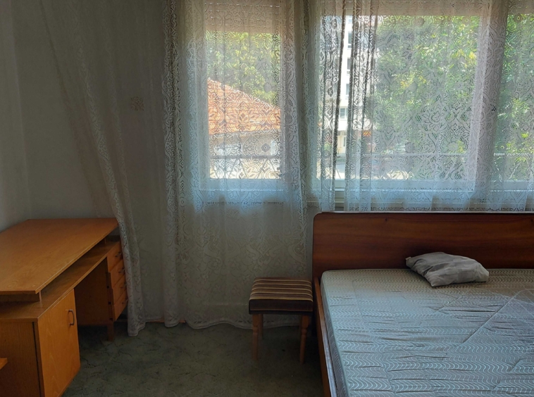 Тристаен апартамент в Плевен, Широк център - 127 кв.м за 867 €/кв.м - Снимка #5