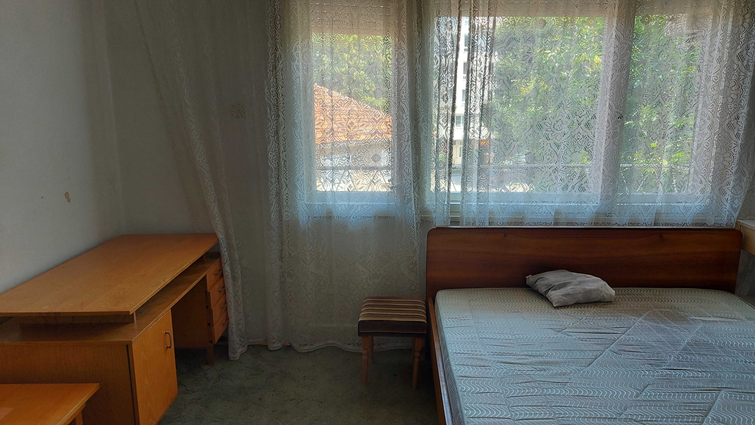 Тристаен апартамент в Плевен, Широк център - 127 кв.м за 867 €/кв.м - Снимка #5