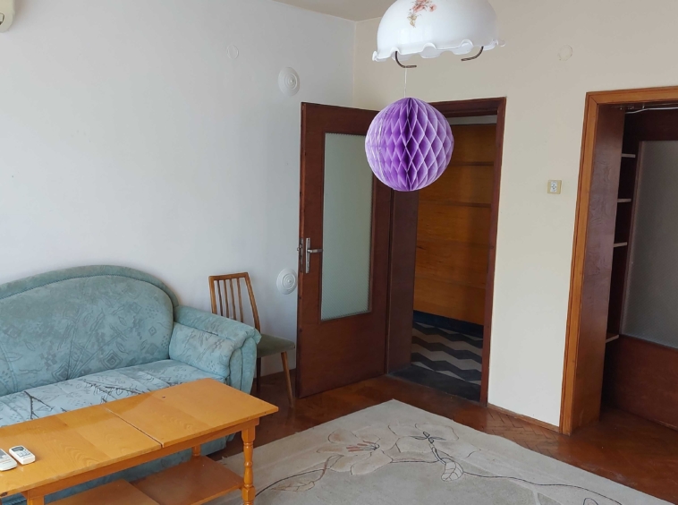 Тристаен апартамент в Плевен, Широк център - 127 кв.м за 867 €/кв.м - Снимка #12