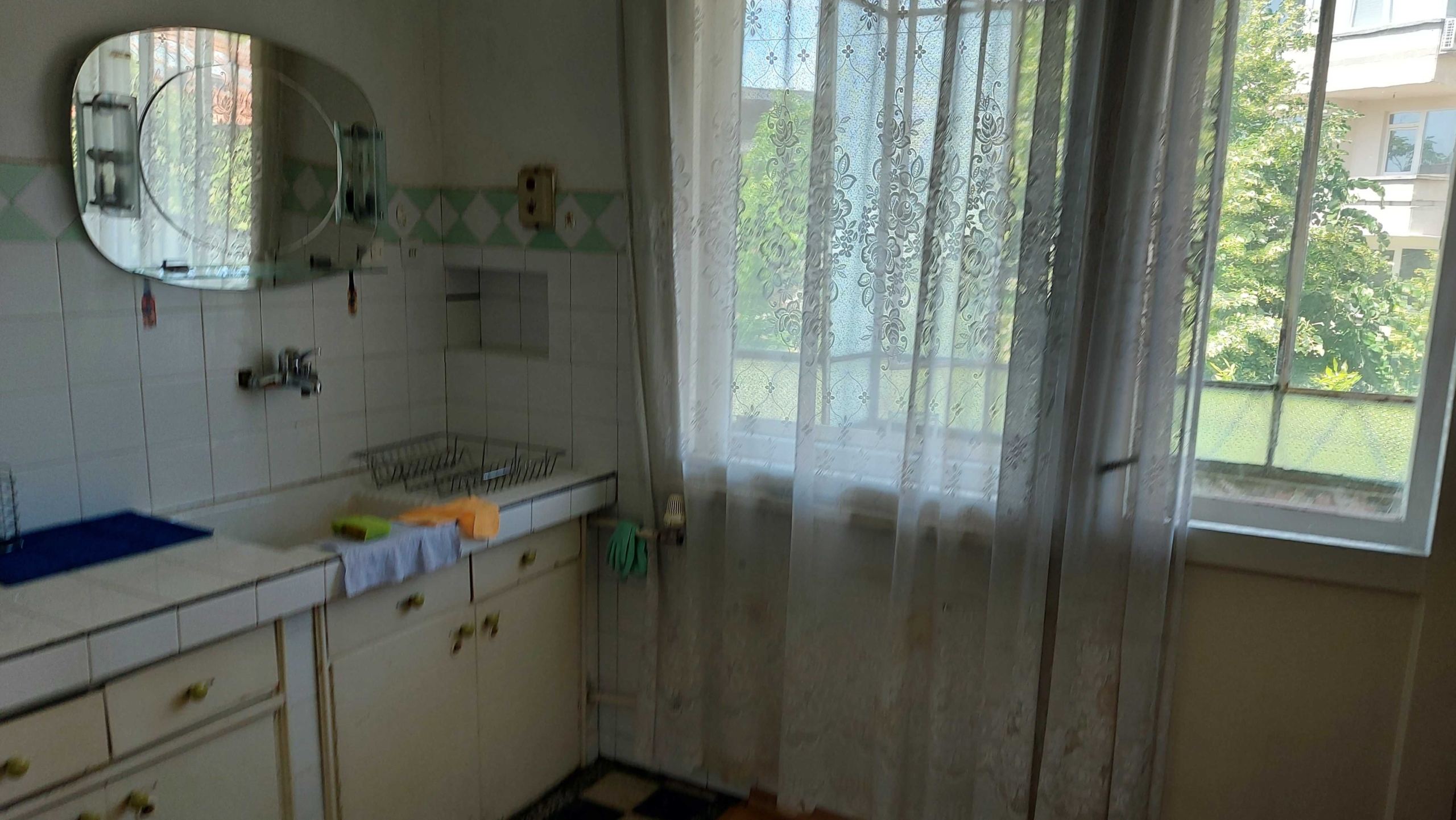 Четиристаен апартамент в Плевен, Широк център - 127 кв.м за 867 €/кв.м - Снимка #9