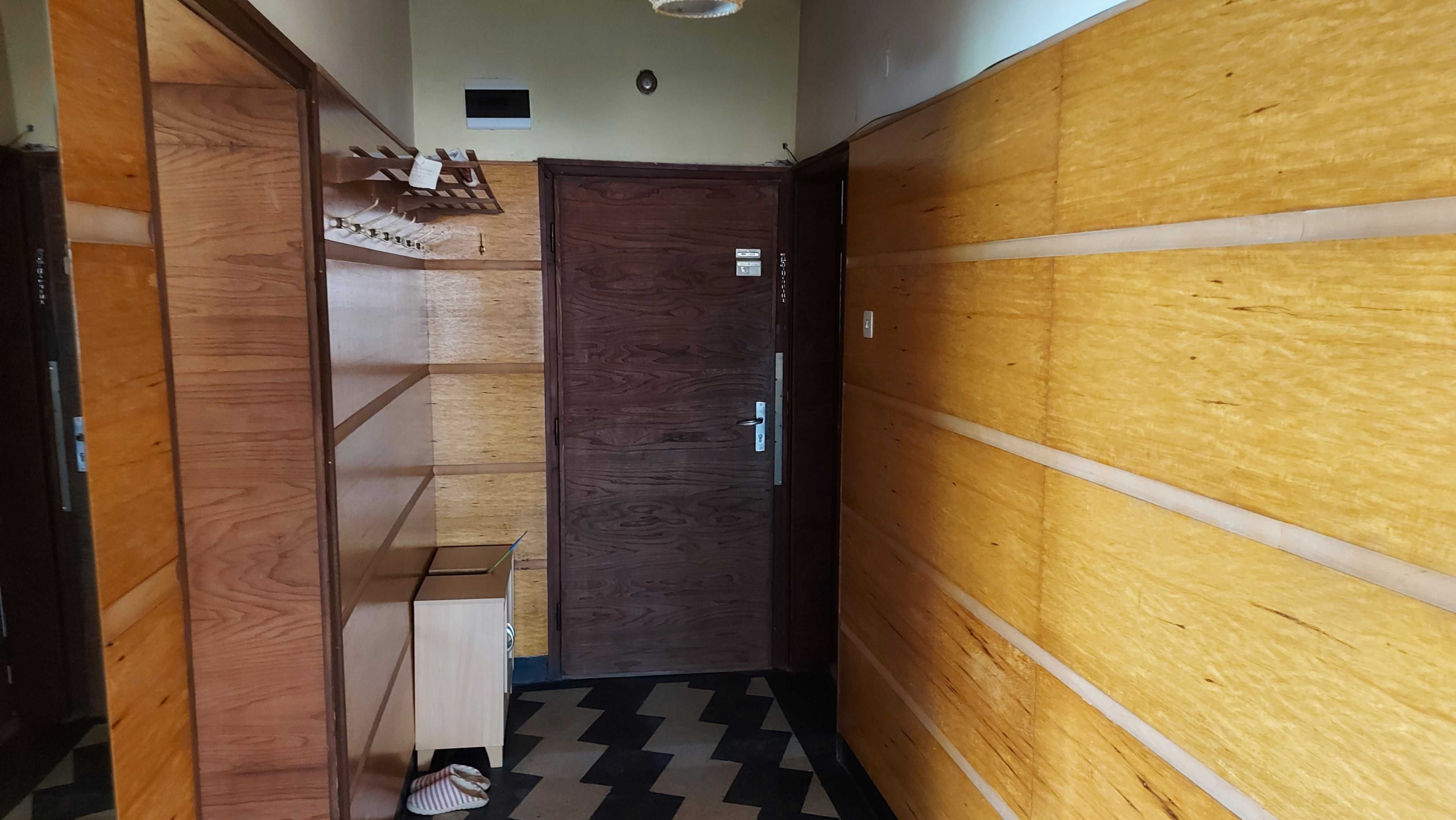Четиристаен апартамент в Плевен, Широк център - 127 кв.м за 867 €/кв.м - Снимка #11