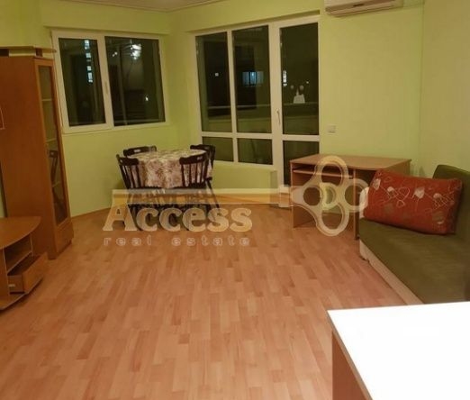 Дава се под наем Двустаен апартамент в Варна, Левски - 70 кв.м за 500лв € - Снимка #1